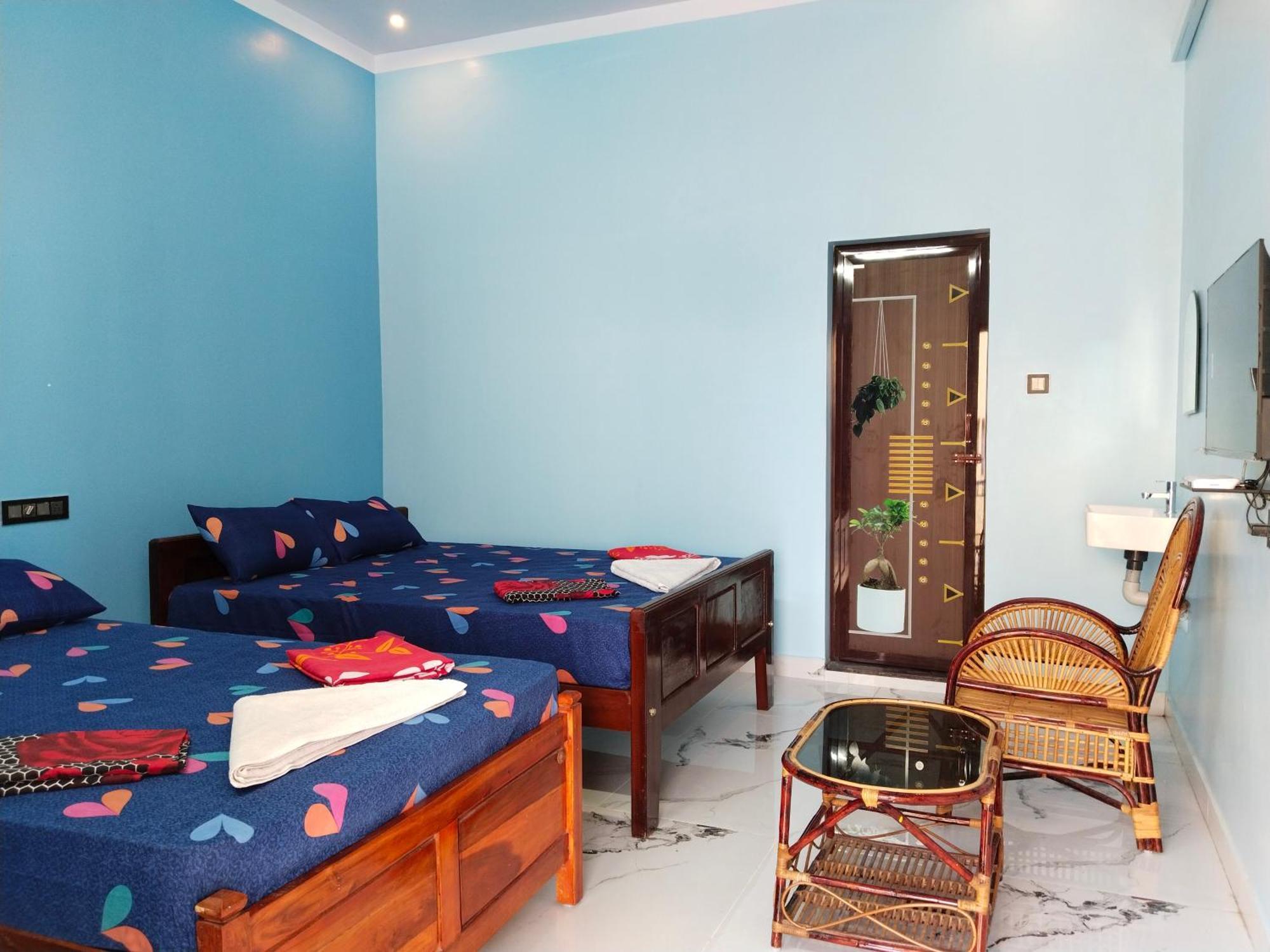 Hotel Vedhav Residency à Kânyâkumârî Extérieur photo